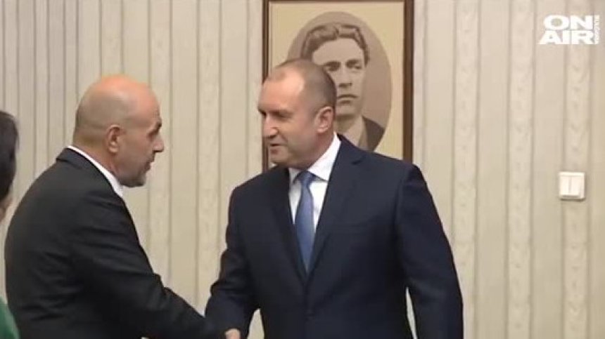 Спешна среща при президента заради кризата с африканската чума 