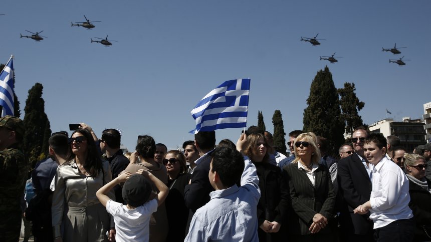 Гърция празнува 203 години независима държава с военен и ученически парад