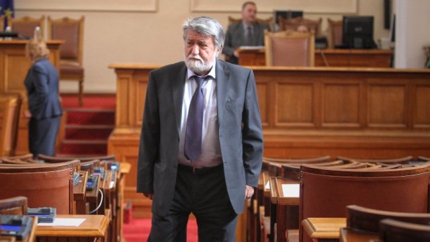 Вежди Рашидов със скандални думи в НС за жените, извини се на цялото общество