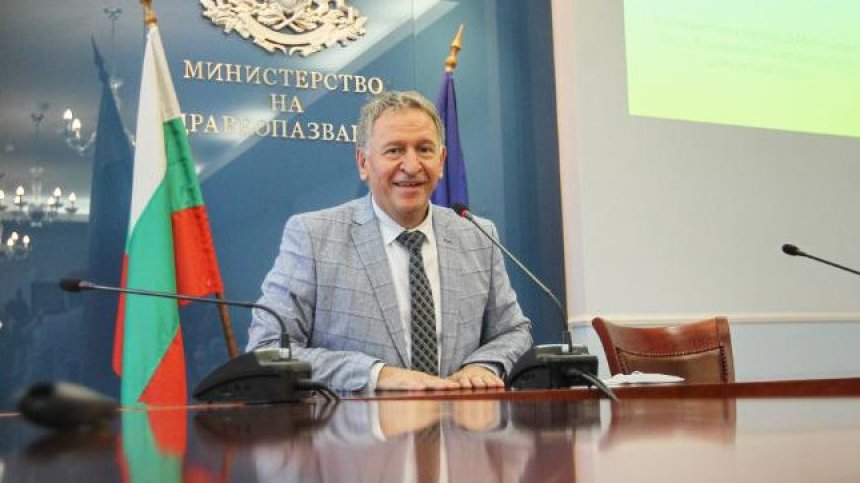 Кацаров: Нараства рискът от нова вълна, сега е моментът да се ваксинирате