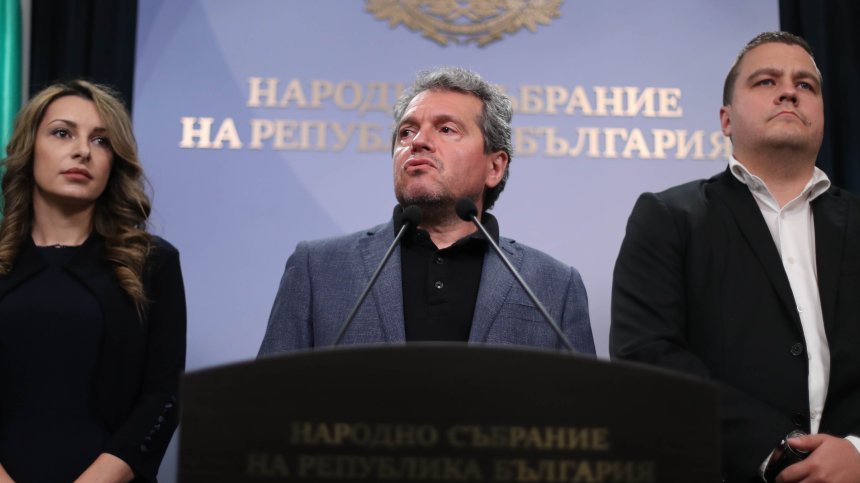 Разговор за кабинет: Срещата между ГЕРБ и ИТН приключи