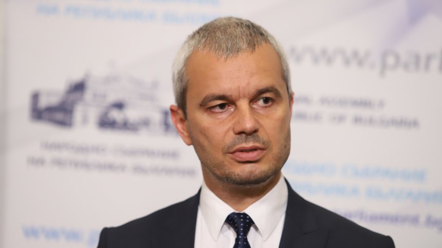 "Възраждане": Цените на внасяното украинско зърно подбиват българската продукция