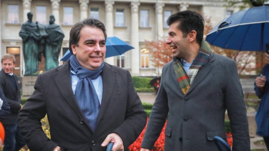 Трима от "Продължаваме промяната" се отказаха от изборите заради ДС