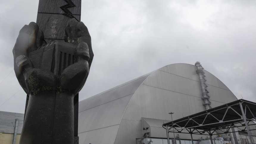 Украйна: Не можем да контролираме радиацията в Чернобил