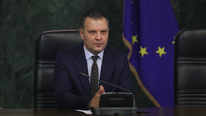 Найденов: Сарафов трябваше да напусне съдебната система, отивам на среща с Кьовеши