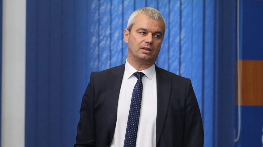 Костадинов: Голяма част от народа не иска да живее в робство