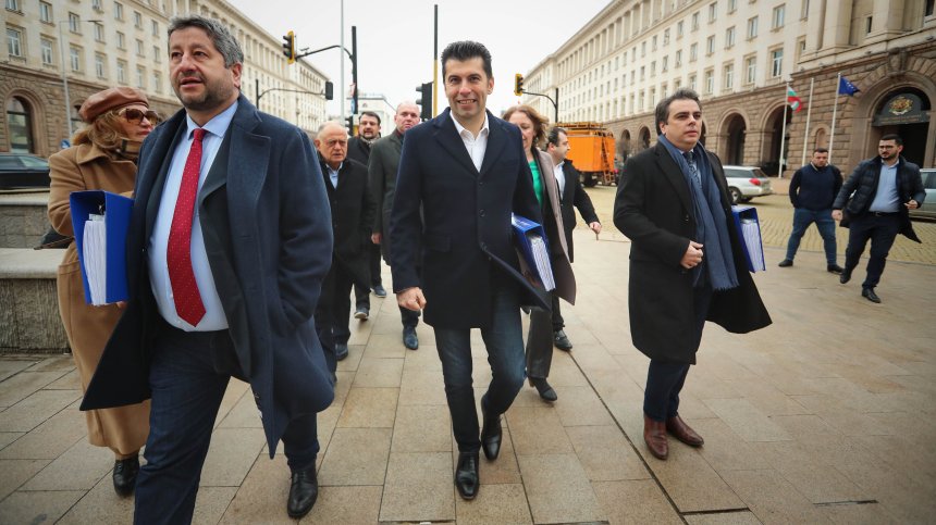 "Медиана": 6 формации в следващото НС, ГЕРБ води пред "Продължаваме промяната"-ДБ