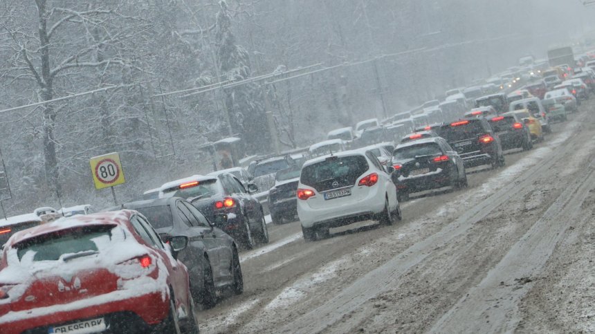 Meteo Balkans: Отложете пътуванията, очаква се силен сняг