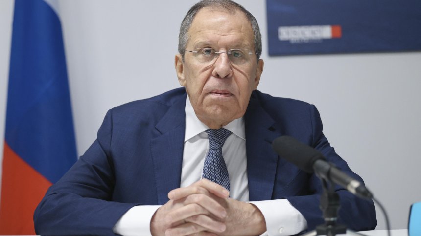 Пъф Деди обвини правителството, че го шпионира зад решетките