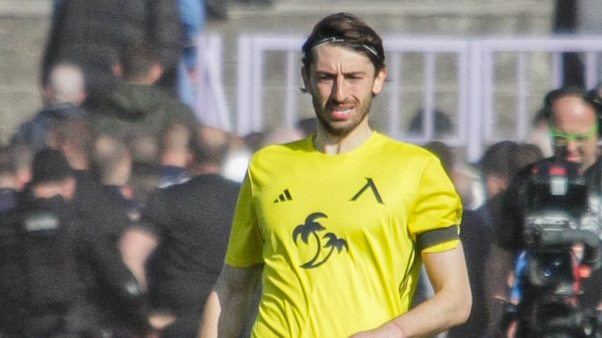 "Левски" спря национал за мачовете на България