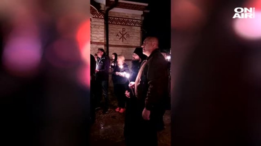 Политиците поздравиха българите за Великден в социалните мрежи 