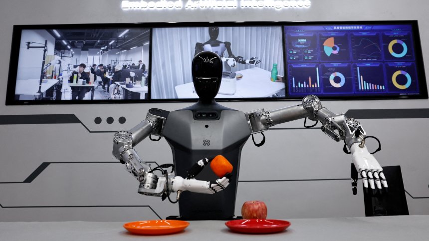 AI индустрия за милиарди: Китай с мащабен план за нови работни места