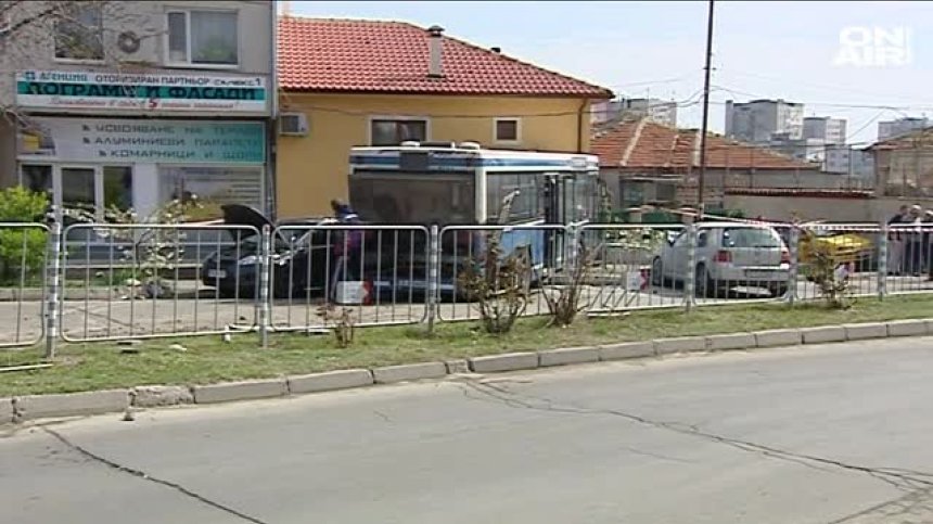 Блъснаха и убиха две жени на пешеходна пътека във Варна