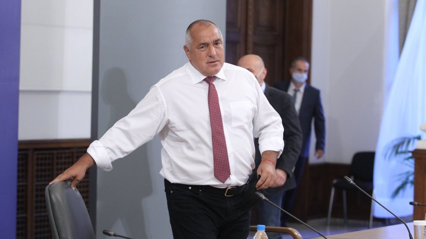 Борисов свиква Коалиционен съвет заради министерските оставки