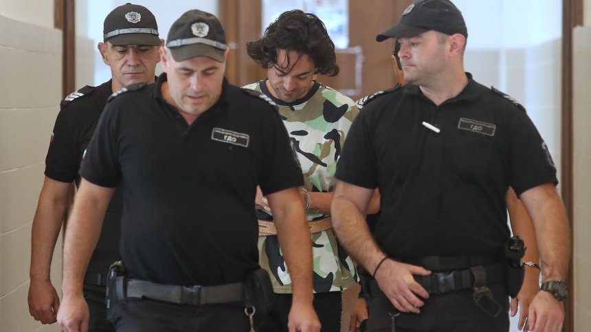 При странни обстоятелства оставиха в ареста Вълчинов, обвиняем за разчленения труп в София