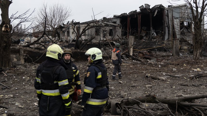 Шестима загинаха при атака с руски дронове в Харков, други 10 са ранени