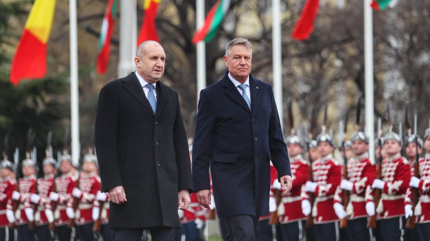 Радев: Шенген е приоритетна обща цел за България и Румъния