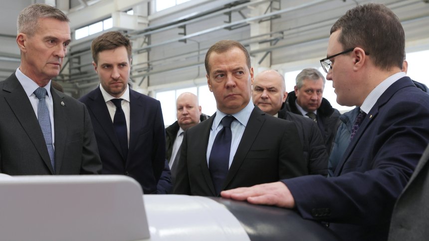 Медведев: САЩ си получиха заслуженото за глупавата си антируска политика