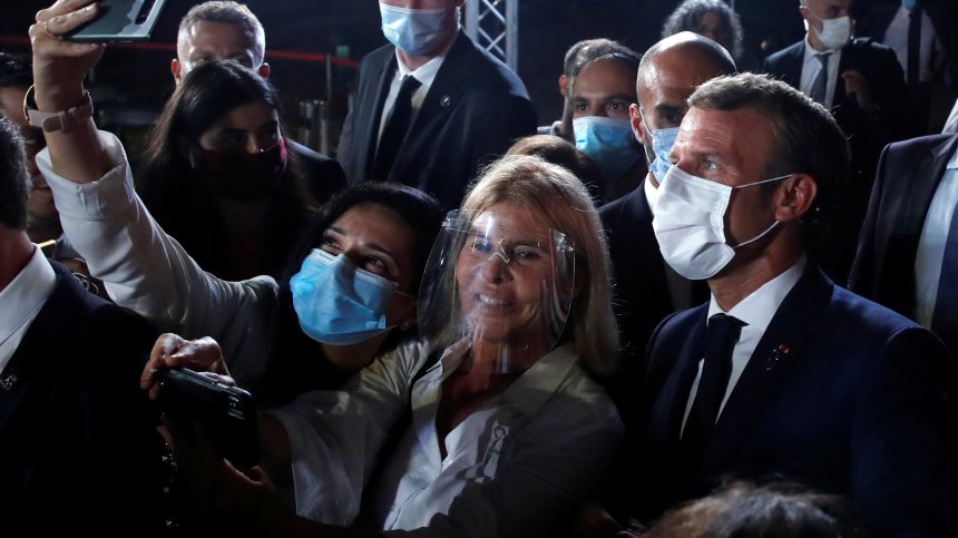 Сблъсъци посрещнаха Макрон в Бейрут