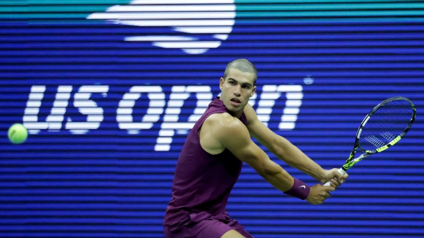 Карлос Алкарас е във втория кръг на US Open след 6:4, 7:5, 6:4 над Райли Опелка
