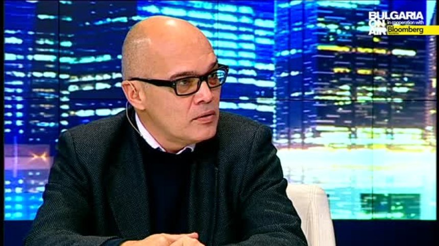 Тихомир Безлов: Решение за КТБ трябва да се намери до края на ноември