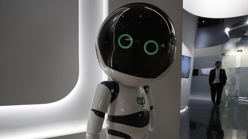 Кои професии ще изчезнат заради роботите? По света вече уволняват служители