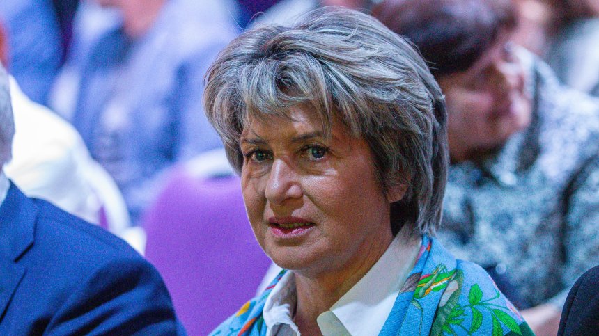 Весела Лечева: Целят да забавят работата на БОК и да предизвикат хаос