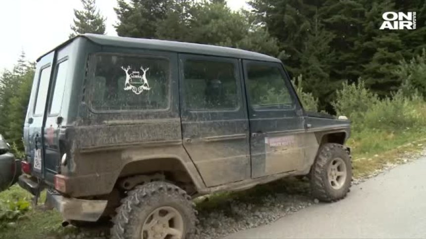 Пак джипове в Рила: Никой не контролира спазва ли се забраната
