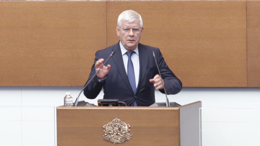 Как Кирил Вътев се убеди, че забраната за внос на украинско зърно трябва да бъде отменена