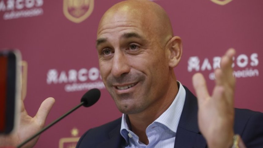 "Не искам испанският футбол да бъде ощетен": Рубиалес подаде оставка