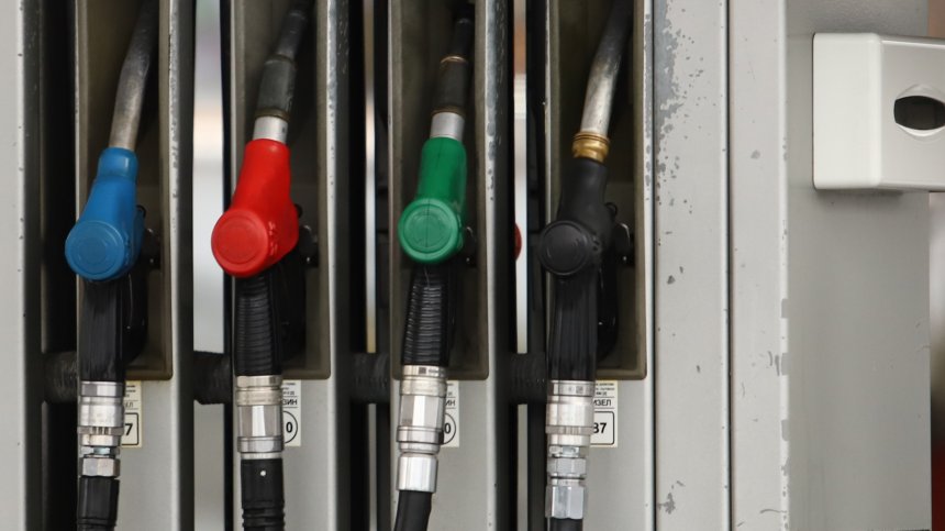 Некачествено гориво по бензиностанциите скапва двигателите на колите ни