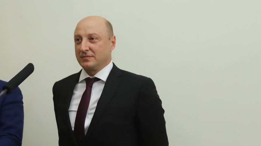 Министър Белчев: Ще има достатъчно средства за подготовката за зимния сезон