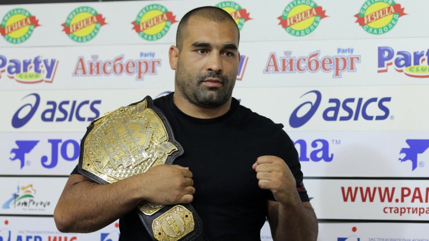 30 дни медицинска почивка за Багата след победата му в UFC