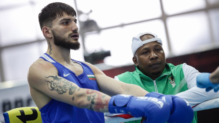 Петима български боксьори сред водещите в световната класация на WB