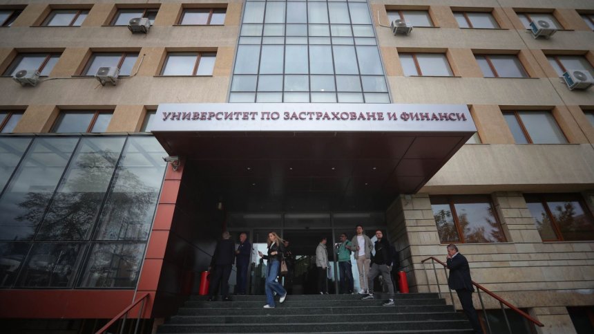 УЗФ с водещи позиции в Рейтинговата система на университетите за 2025 г.