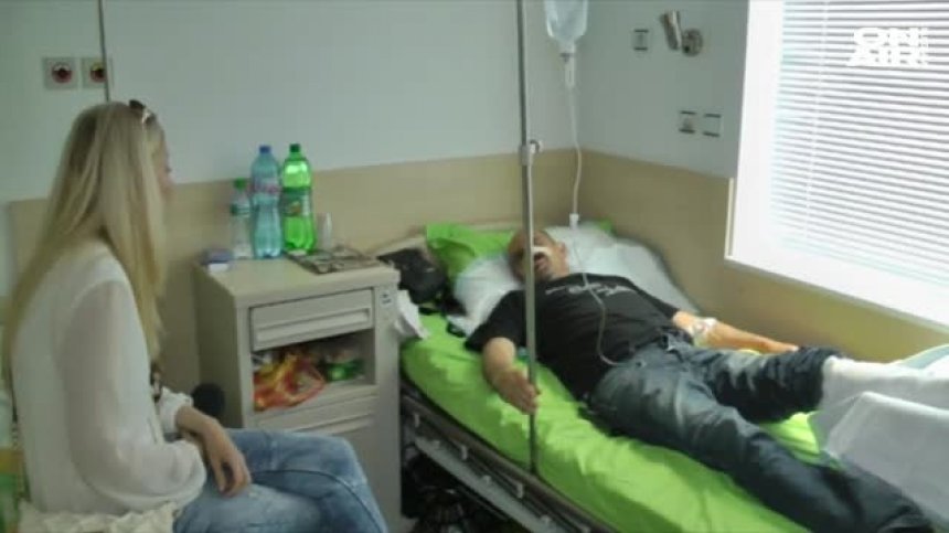 Мъж нападна екип от Спешна помощ в Бургас