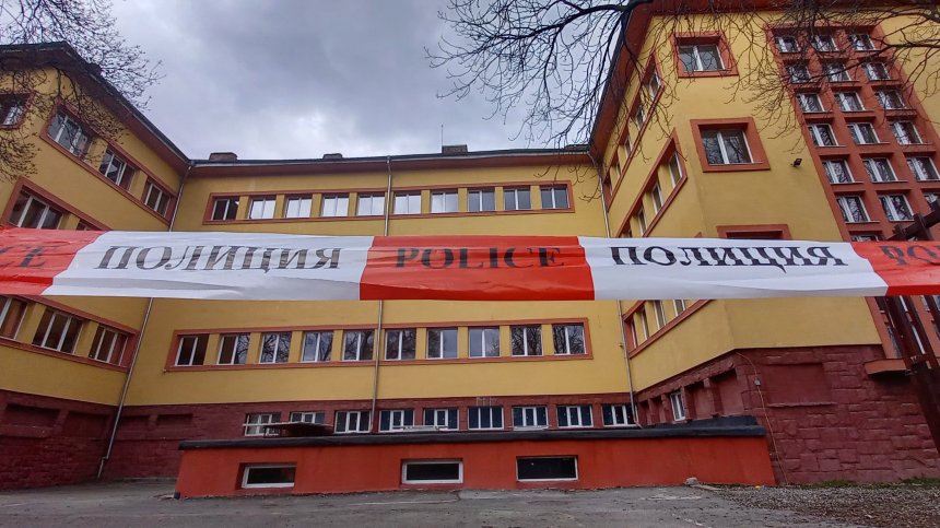 Учениците са невинни, ясно е откъде са дошли бомбените заплахи, САЩ разследват атаките