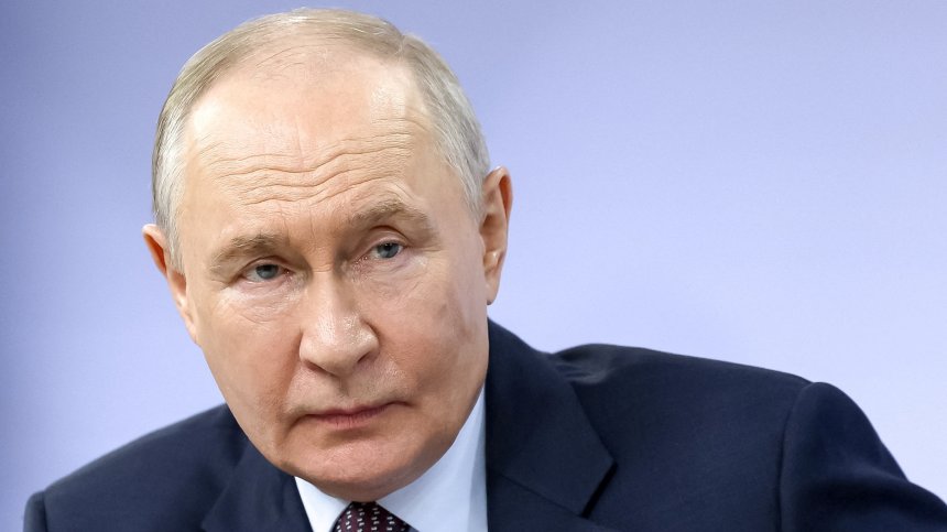 Путин обяви примирие с Украйна за 8 и 9 май