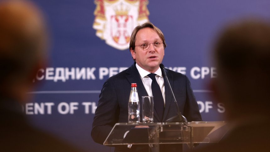 Вархей: ЕС изпълни обещанието си и сега зависи от Босна и Херцеговина да изпълни своя ангажимент