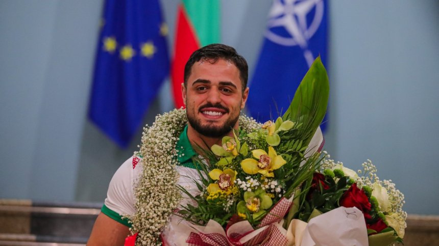 Карлос Насар: Все повече се замислям да напусна България