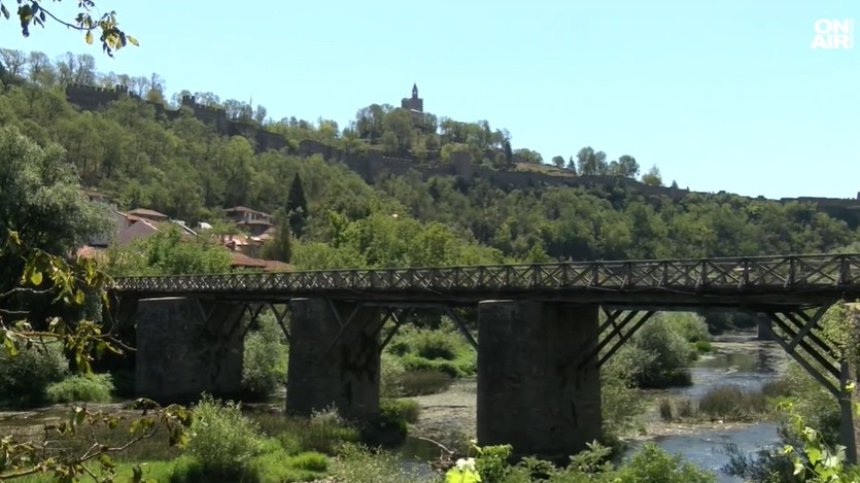 Руши ли се наистина Владишкият мост във Велико Търново?
