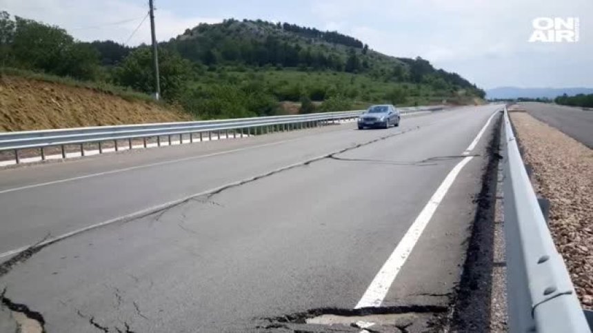Пропадна новостроящ се участък от магистрала "Европа"