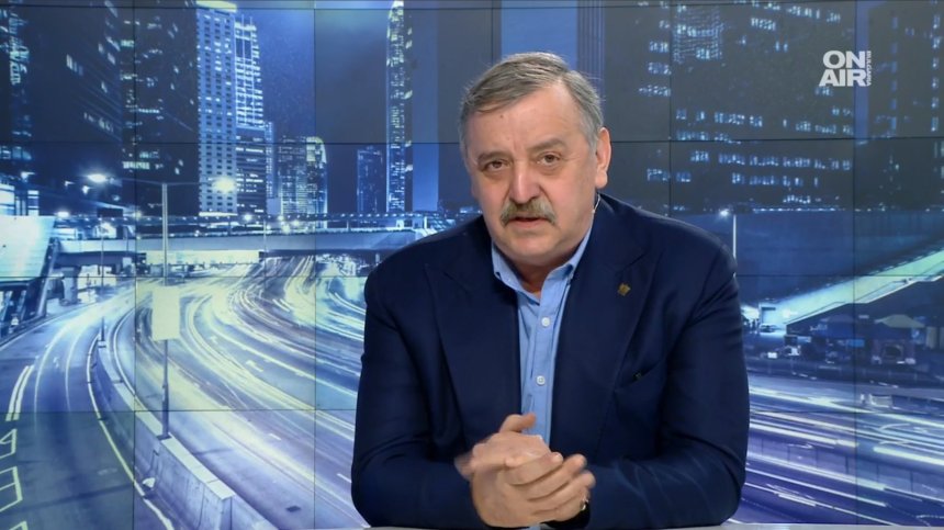 Проф. Кантарджиев: Побългарихме сертификатите, Господ ни помага при тази ниска ваксинация