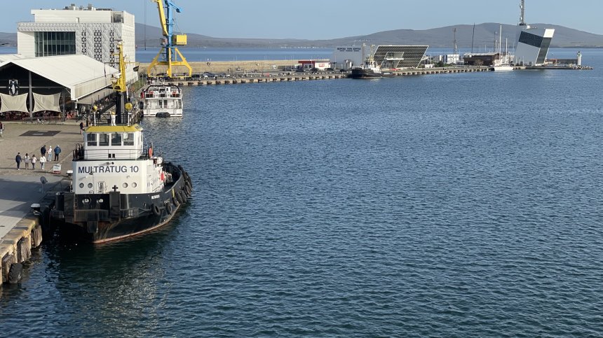 Мъж се удави в района на Морската гара в Бургас