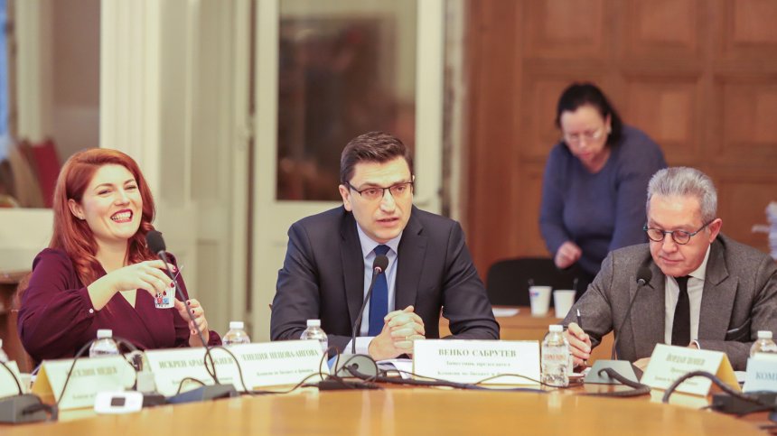 Депутатите приеха в комисия на второ четене бюджета на ДОО