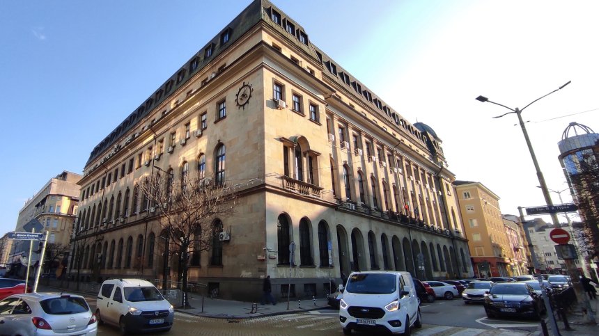 КЗЛД глобява с 1 млн. лв. "Български пощи" заради хакерската атака