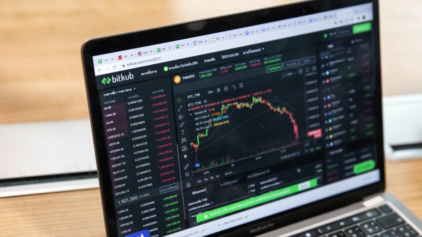 Криптовалутите залязват, компаниите ще инвестират в канабис?