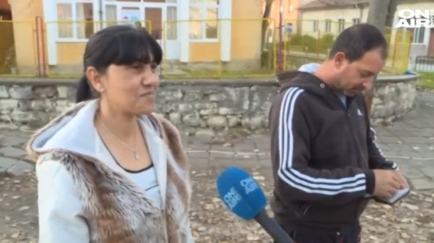 Ето така гласуваха хората в родното село на единия от кандидатите за президент