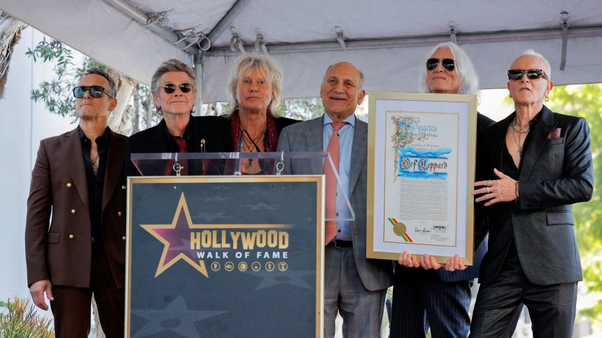"Деф Лепард" получи звезда на Алеята на славата в Холивуд
