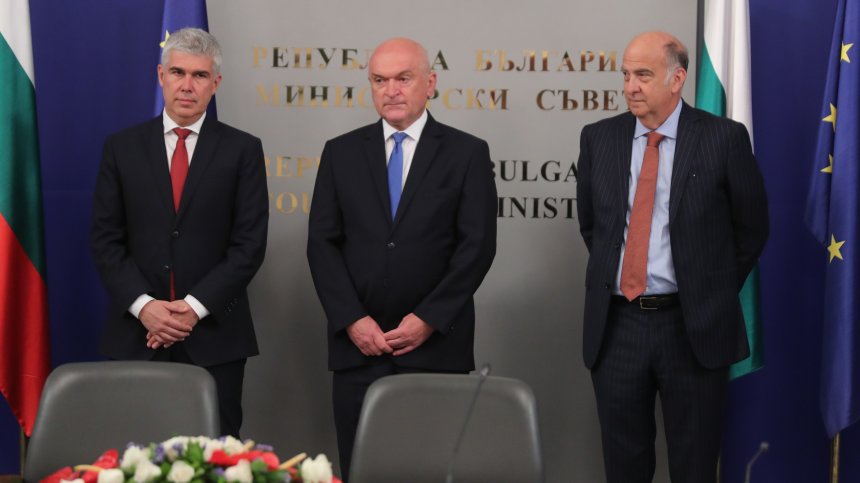 Подписваме договора за изграждане на енергиен коридор Изток-Запад